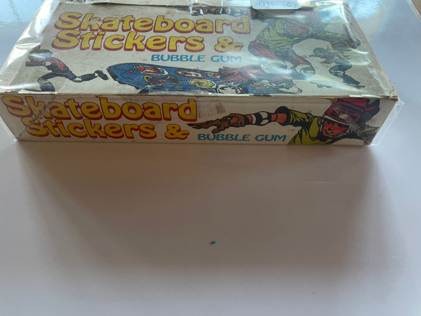 1976 Donruss Skateboard Stickers & Bubble Gum – 16 paquets – Vintage Wax Box
