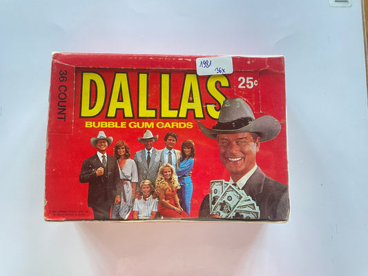 36x Packs Dallas (1981) – Cartes TV & Bubble Gum Vintage