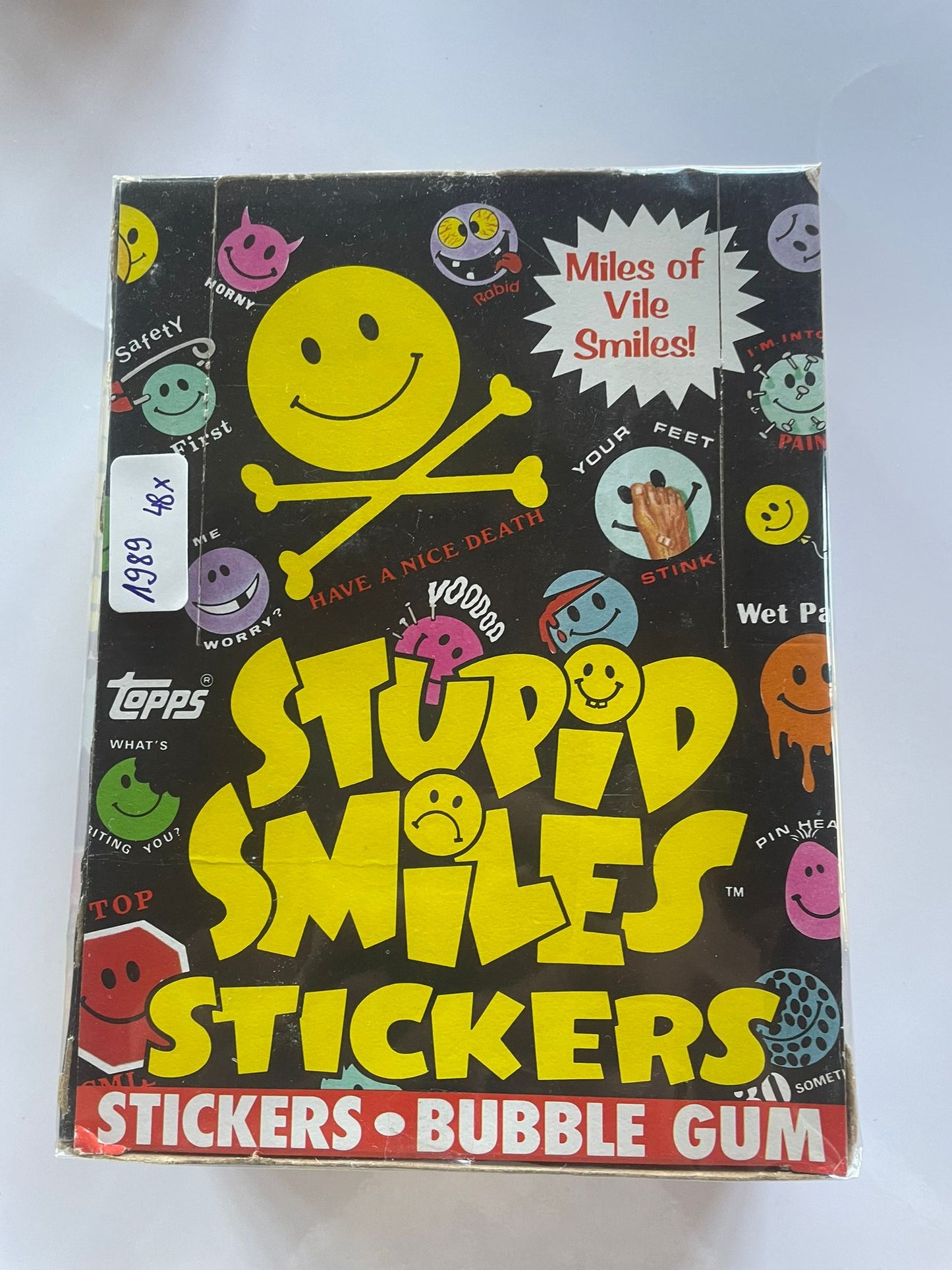 Topps “Stupid Smiles” Stickers Bubble Gum (1989)